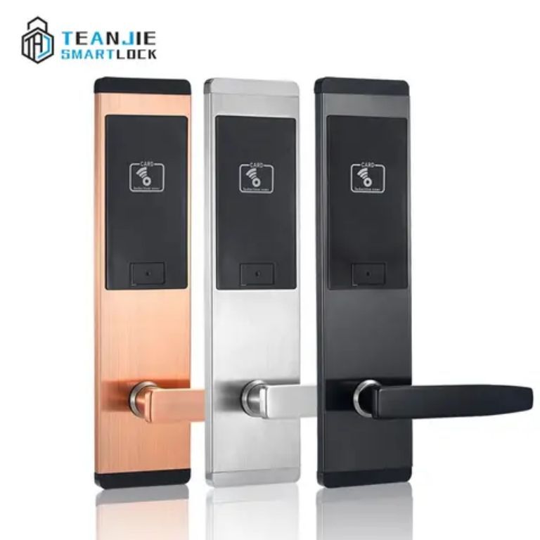 Manual key door lock by HIPHEN