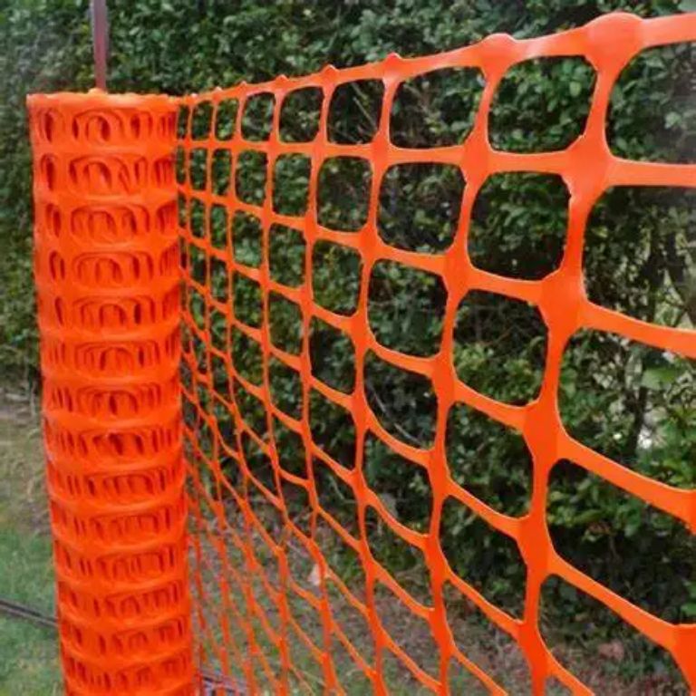 Netting plastic safety fence by HIPHEN