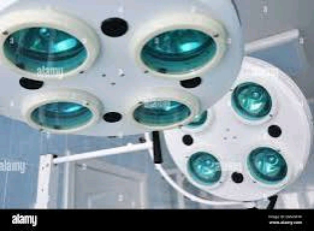 Mobile Surgical Lamp Bulb by Scantrik