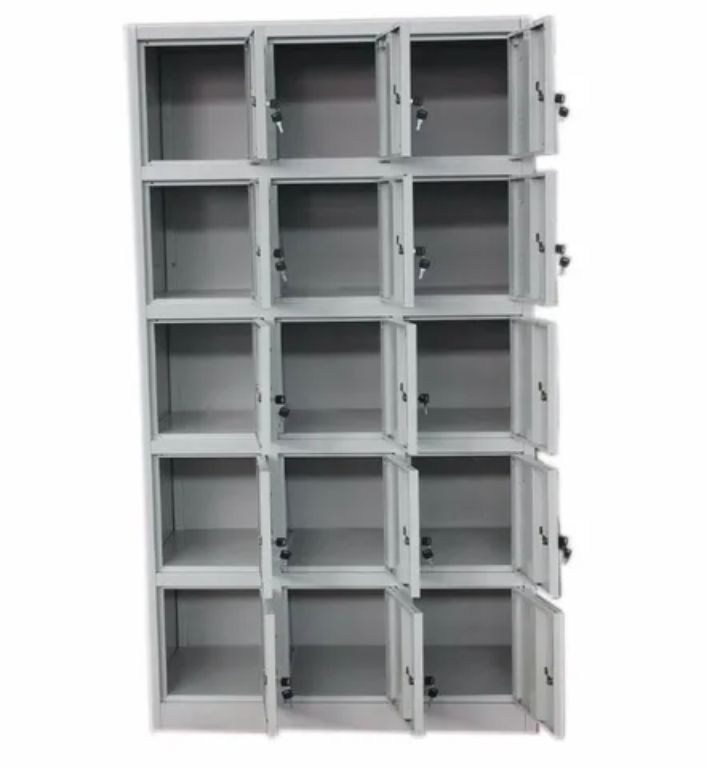 Metal locker by HIPHEN