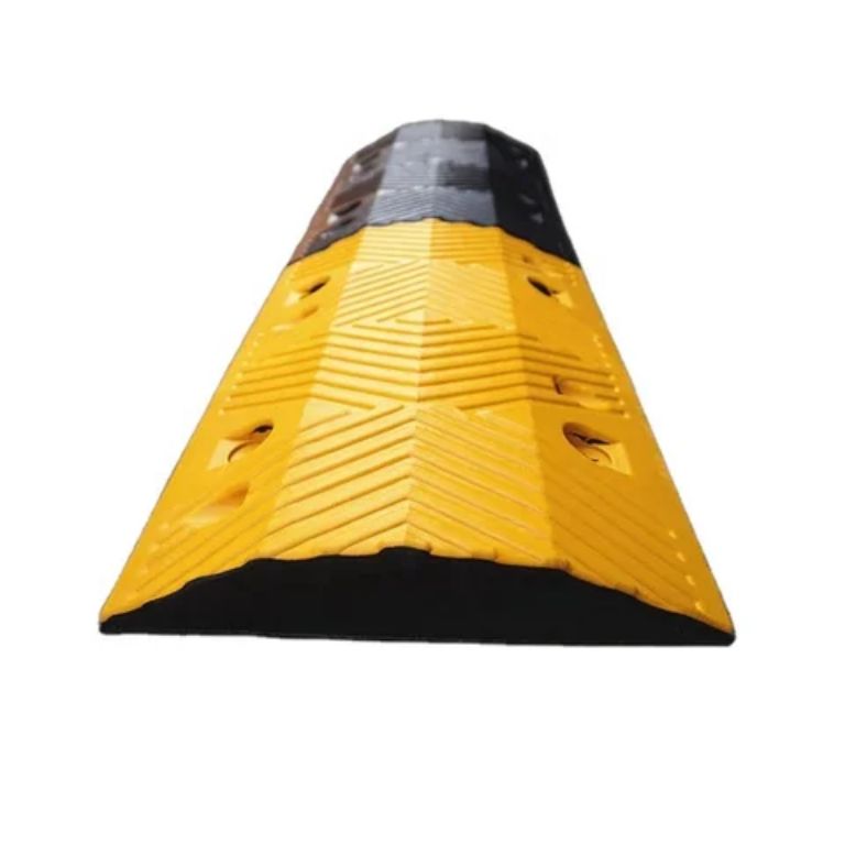 Rubber road speed bump humper by HIPHEN