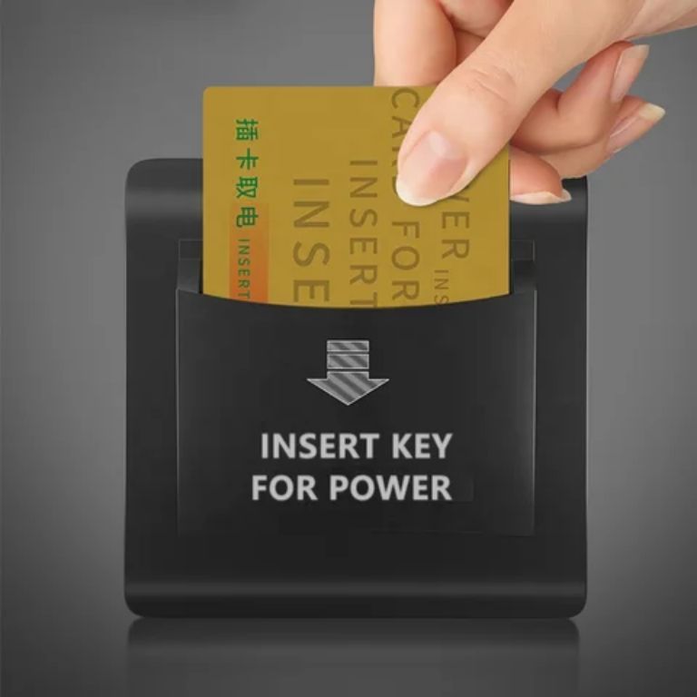 Smart Card holder by HIPHEN