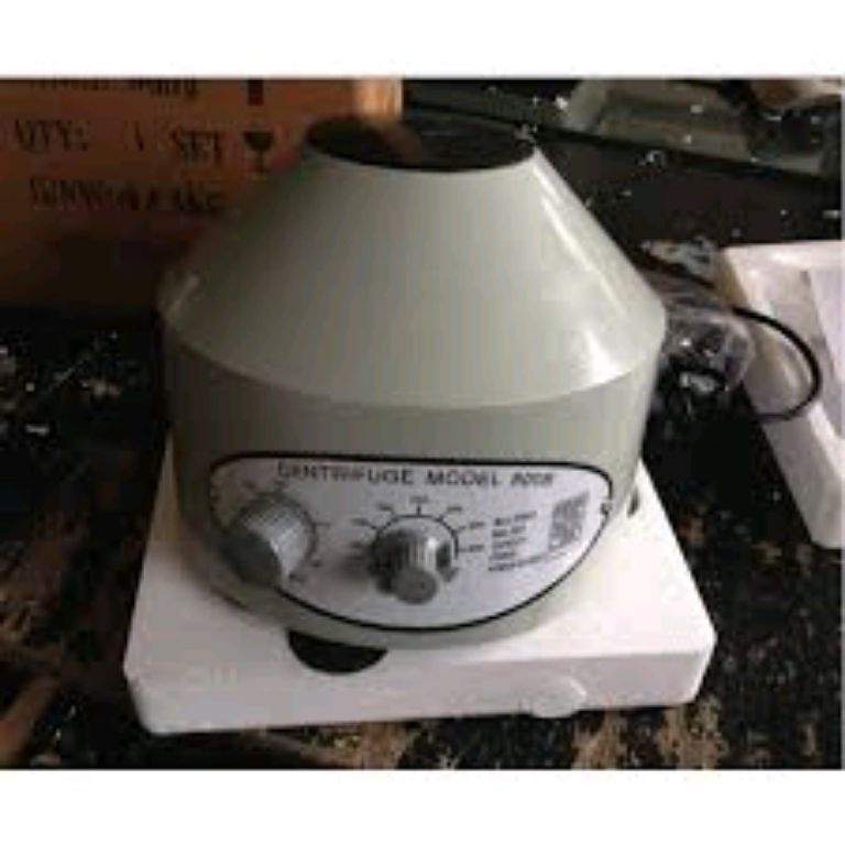 Medical Electric Centrifuge By Scantrik