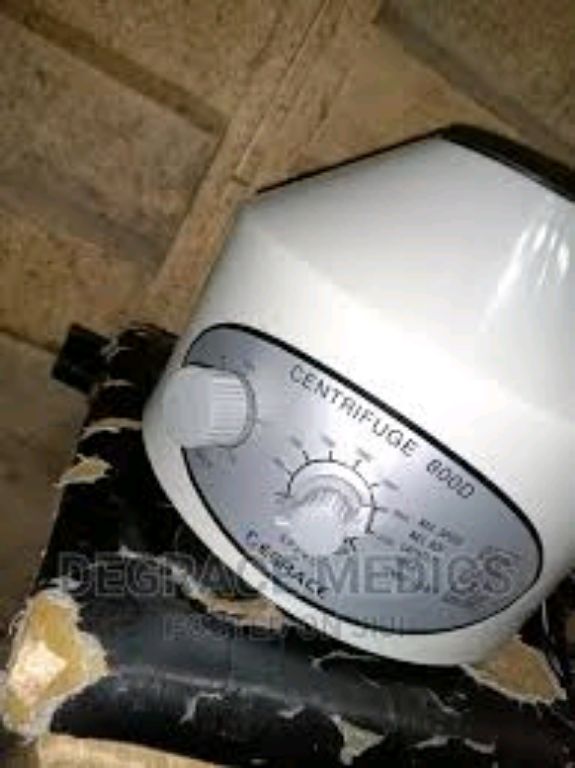 Medical Centrifuge 800B By Scantrik