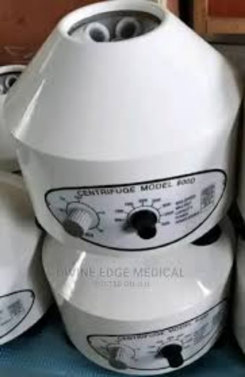 6 Holes Lab Centrifuge By Scantrik