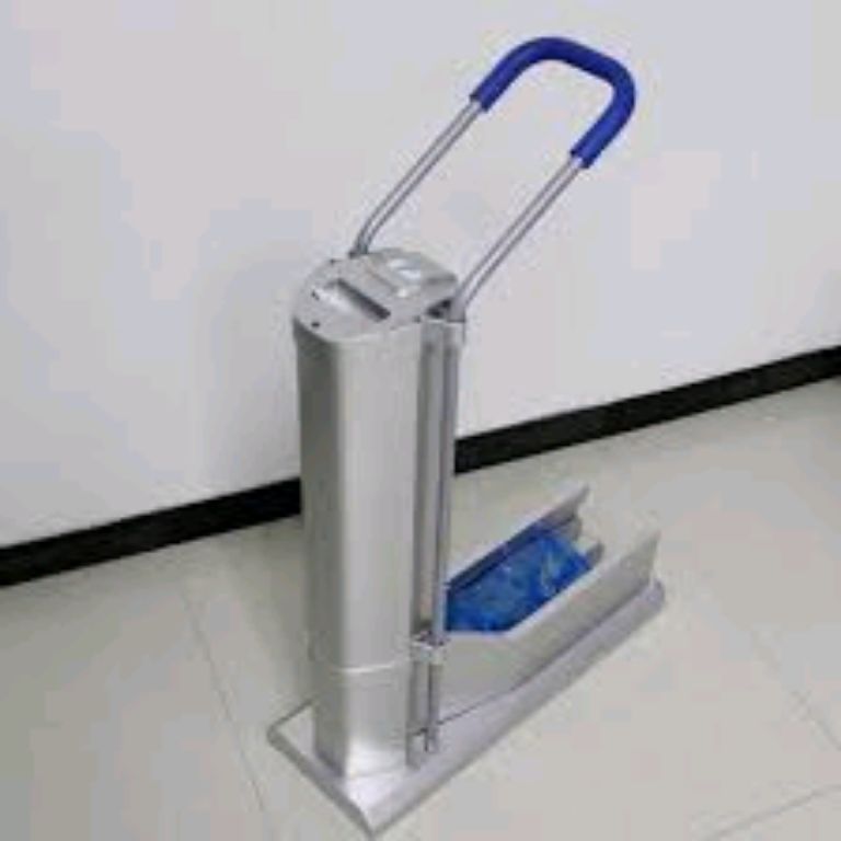 Automatic Disposable Shoe Cover Dispenser By Scantrik