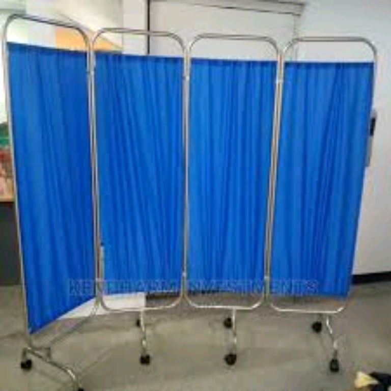 Hospital Bed Screen By Scantrik