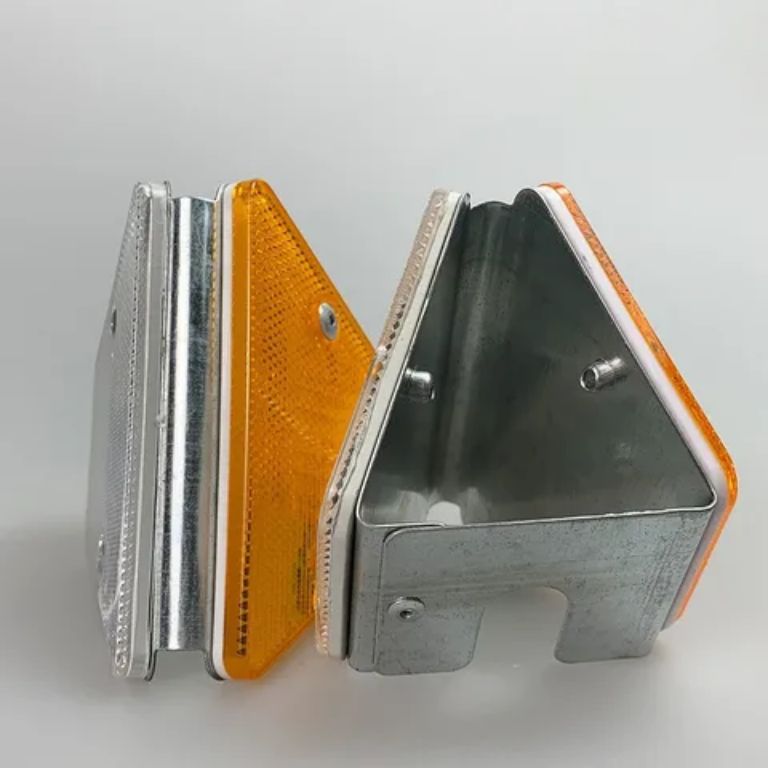 Street reflector by HIPHEN