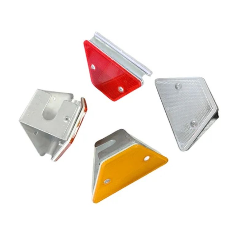 Rubber based guardrail reflector by HIPHEN