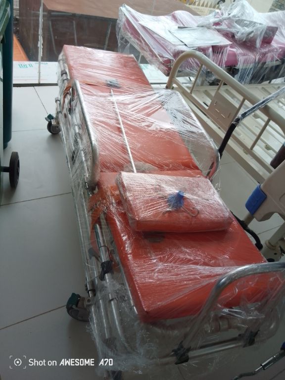 Quality Automatic Loading Aluminum Ambulance Stretcher By Scantrik