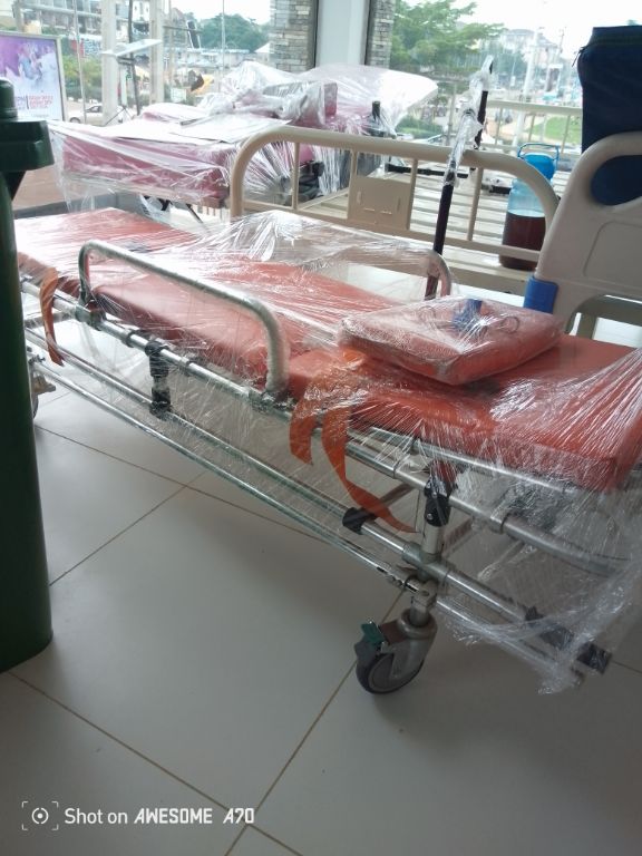 Hospital Ambulance Stretcher By Scantrik
