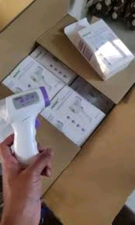 Contactless AIQURA Thermometer By Scantrik