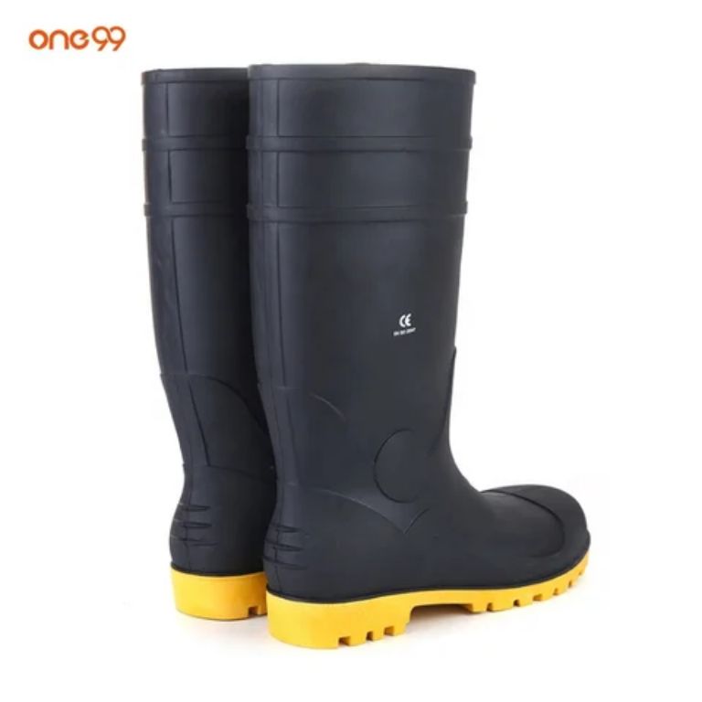 Rubber safety rain boot by HIPHEN