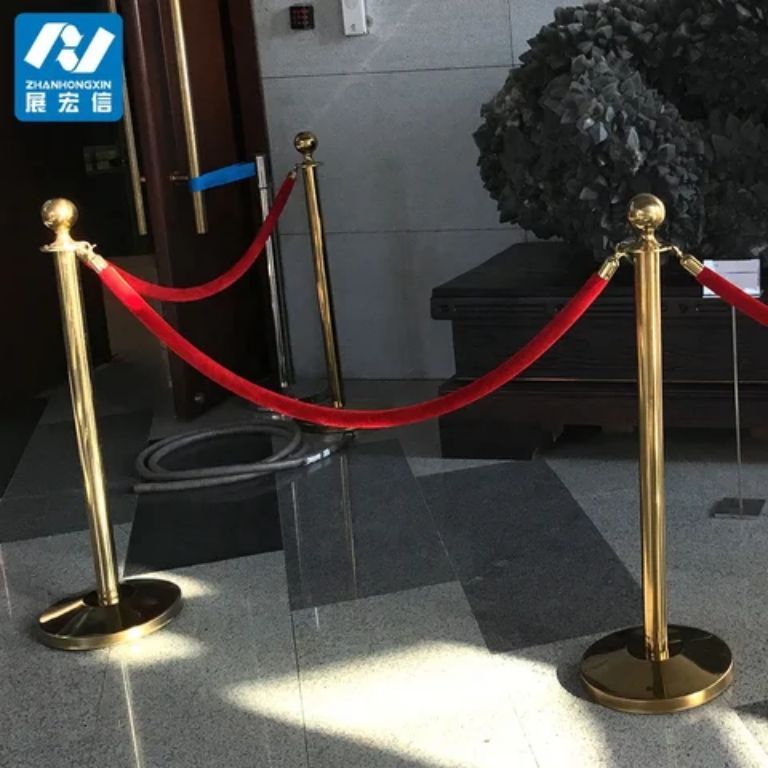 Stanchion Queue Barrier stand by HIPHEN