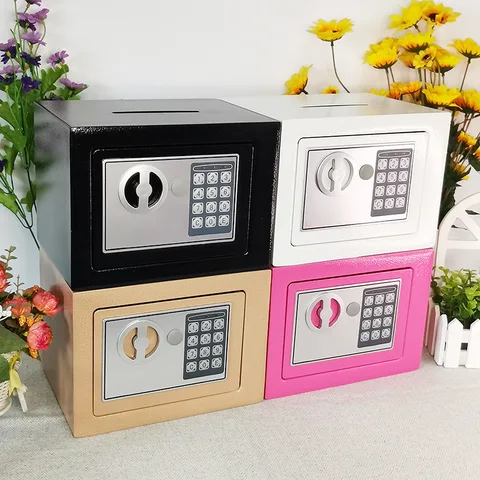 Strong box by HIPHEN