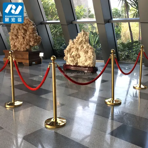 Hanging stanchion rope by HIPHEN