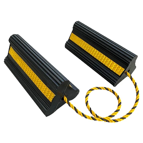 Rubber Wheel chock by HIPHEN
