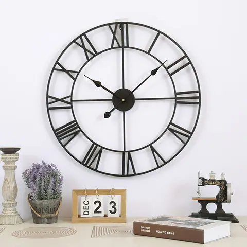 Mini spy camera clock by HIPHEN