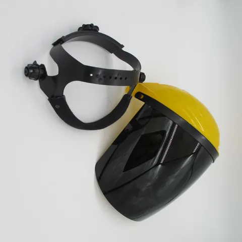 Face shield for Frontline workers by HIPHEN