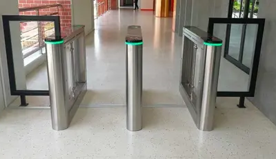 1724056752443