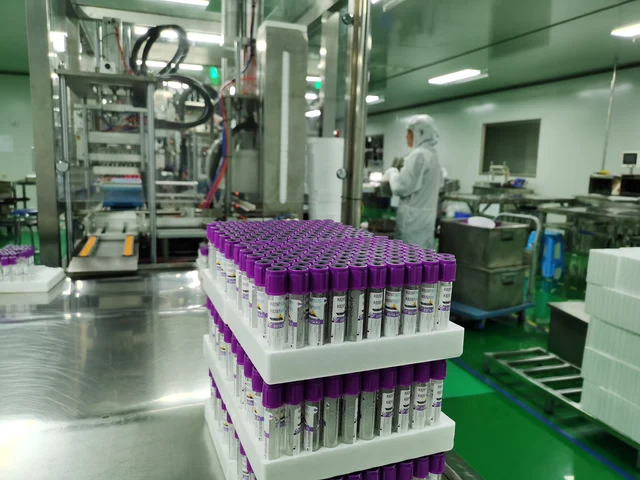 Disposable EDTA k2 /k3 tube by-scantrik