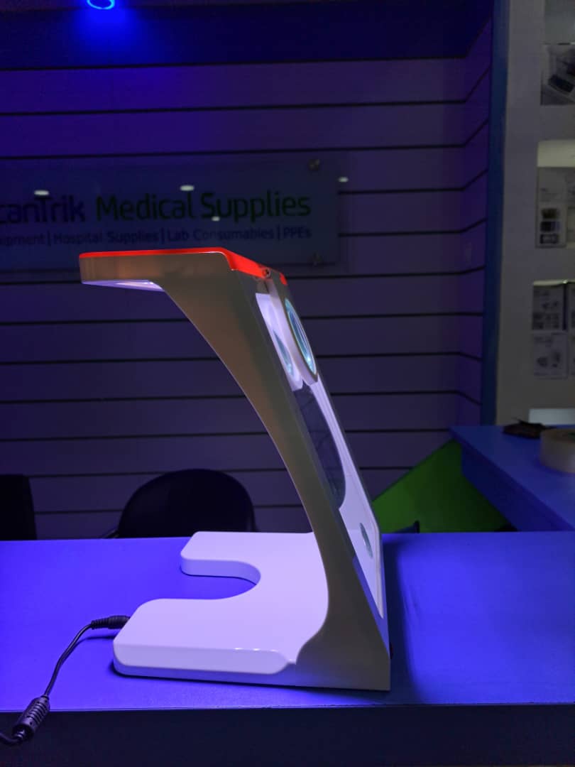 Cover dental laboratory equipment by Scantrik