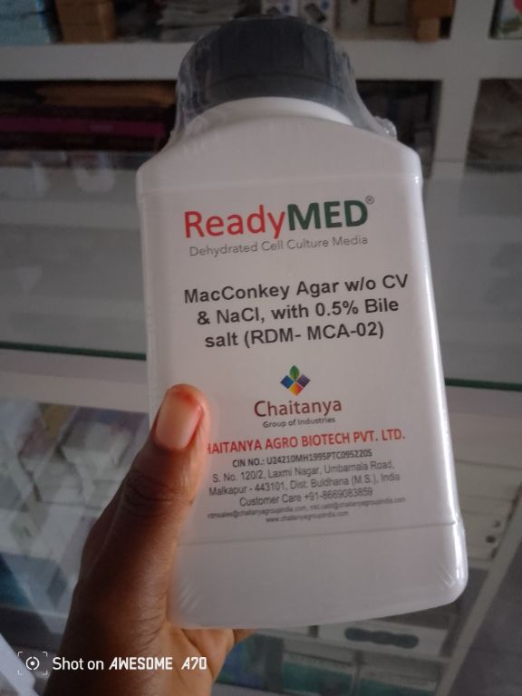 Macconkey Agar W/O CV And Nacl by Scantrik