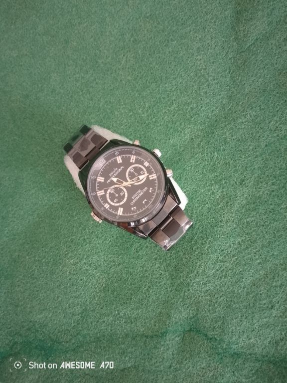 Spy wrist watch with HD camera by HIPHEN
