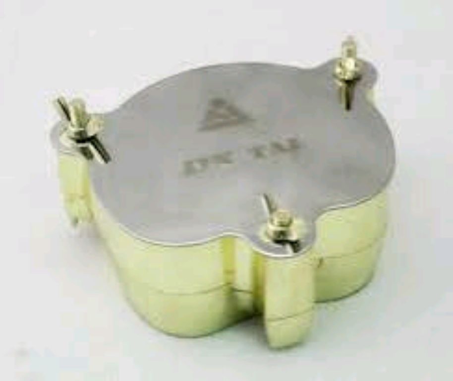 Dental Lab Equipment Flasles Flask by Scantrik