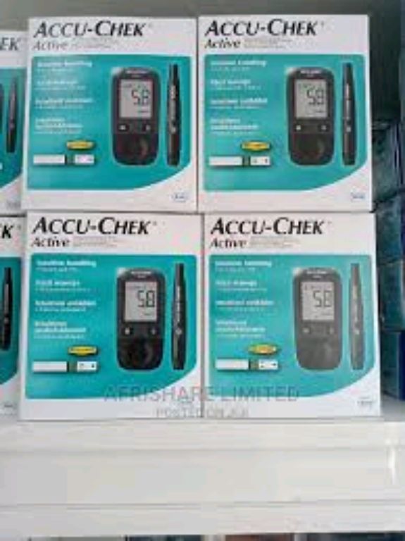 Accu Chek Glucometer Machine By Scantrik