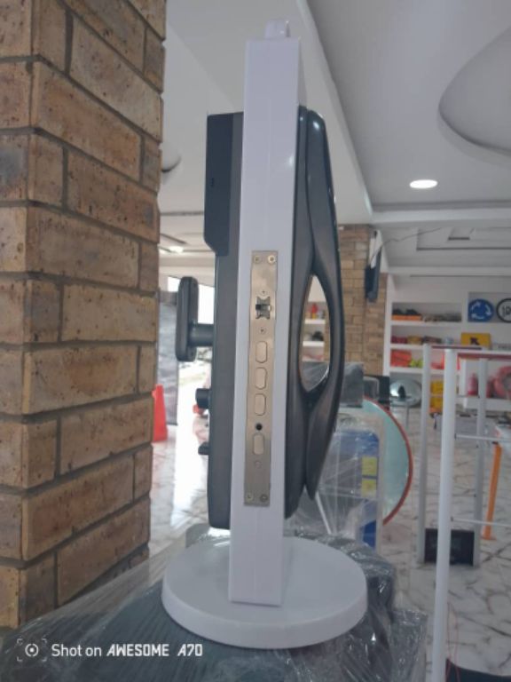 Smart lock automatic door by HIPHEN