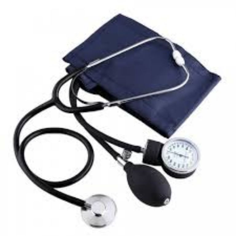 Manual Portable Aneroid Sphygmomanometer With Stethoscope by Scantrik