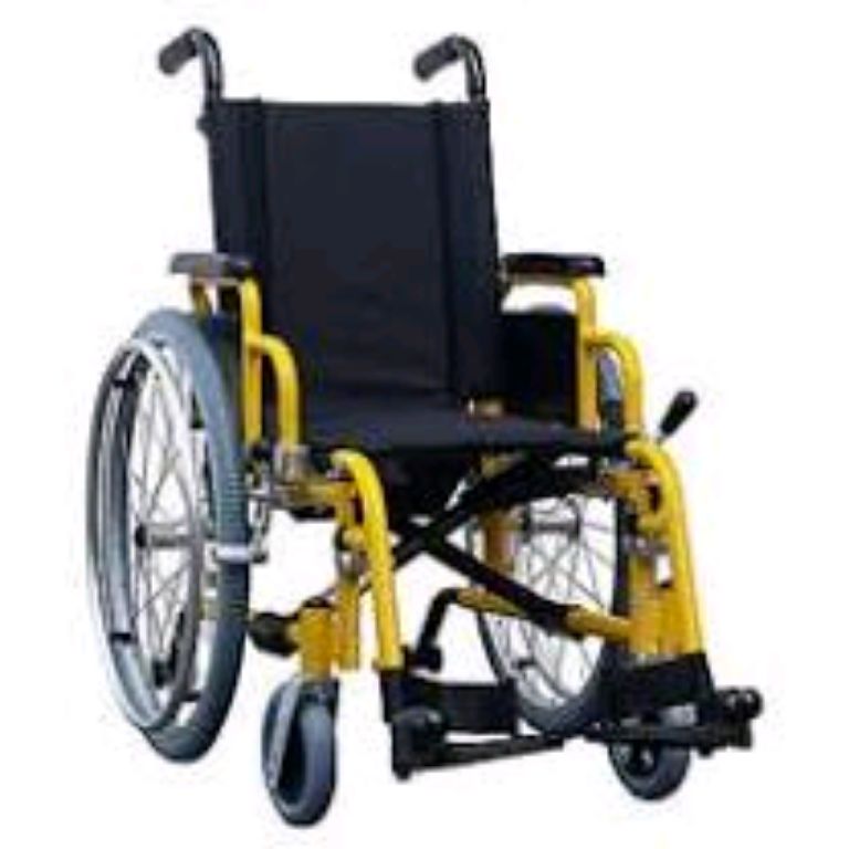 Foldable Adjustable Manual Wheelchair by Scantrik