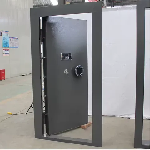 Vault door emergency locking by HIPHEN