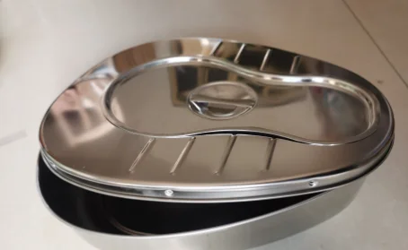 Adult stainless steel bed pan by Scantrik
