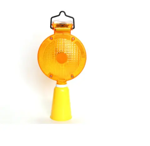 Solar Flashing Light for Traffic Cone by HIPHEN