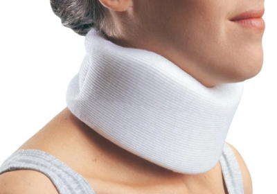 Cervical-neck-brace-supports-