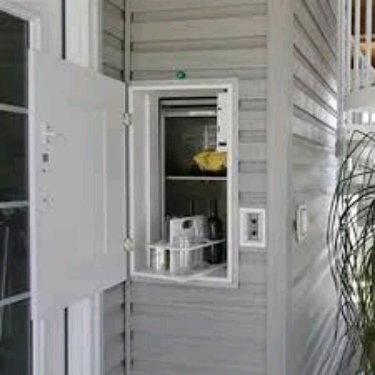 Small food Elevator by HIPHEN