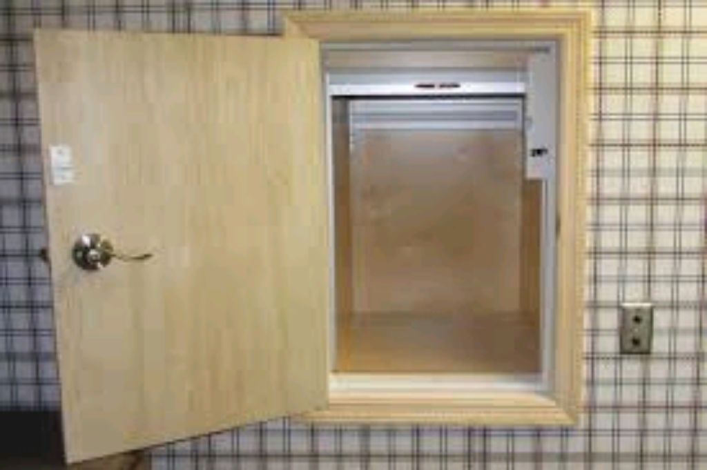 Kitchen Food Lift For Hotel Restaurant by HIPHEN