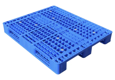 Rotor-molded-pallets