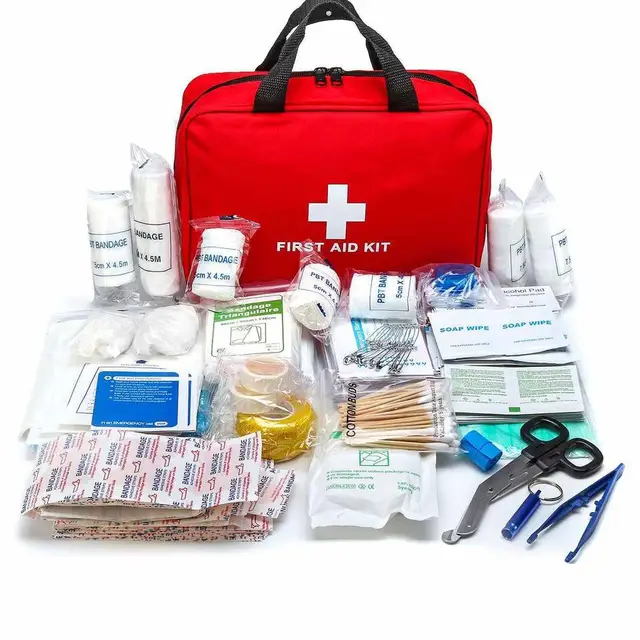 First Aid carrier bag with Accessories by Scantrik
