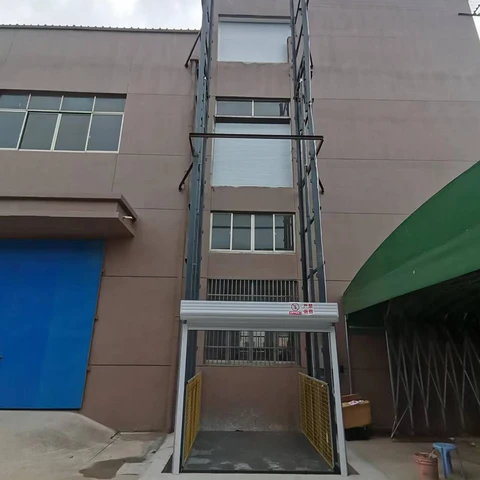 Industrial warehouse freight goods lift by home lift elevator