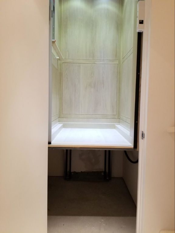 Pitless hydraulic lift by home lift elevator