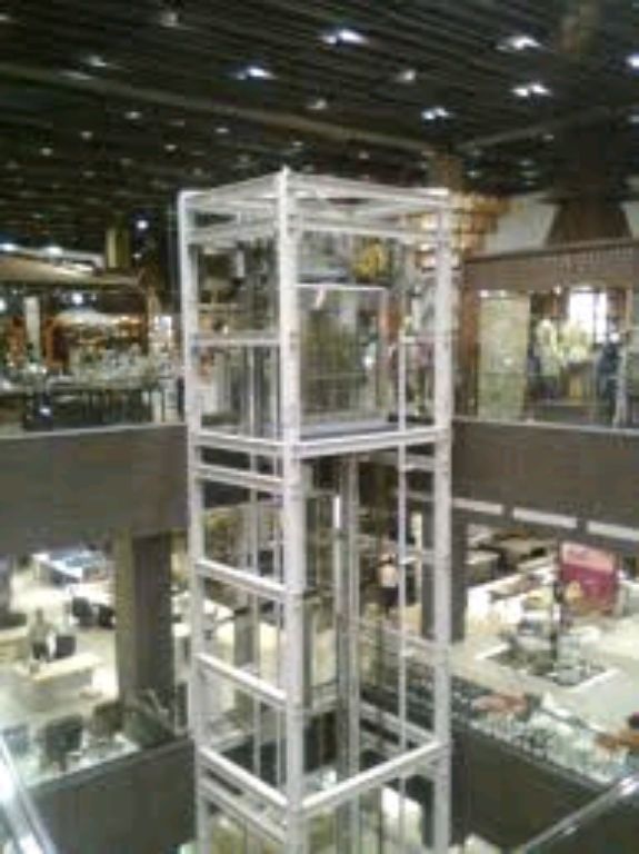 Hydraulic Machine Room Less Elevator by Hiphen
