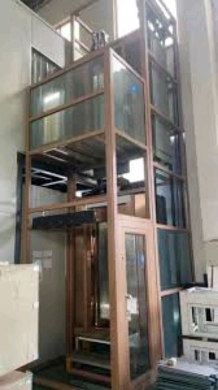 Private Pitless Lift by Hiphen