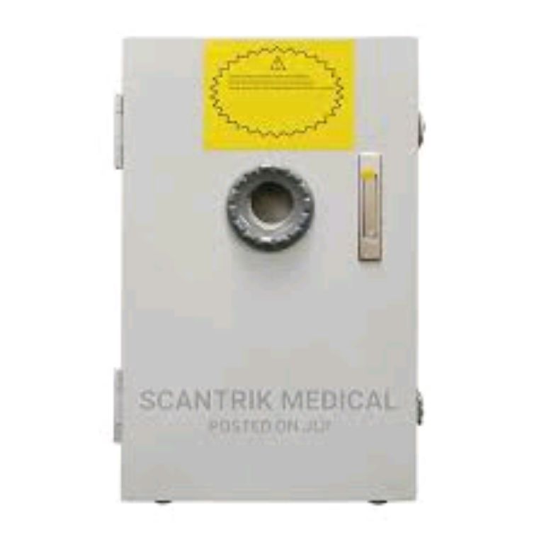 Dust collector vacuum cleaner By Scantrik