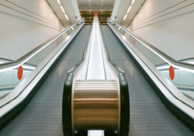 Inclined-Moving-Walkway_-768×576-1