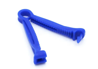 Plastic-umbilical-cord-clamp-1-1