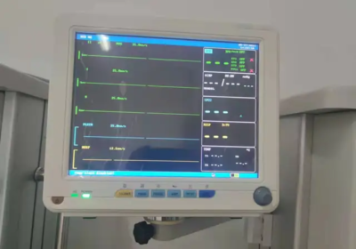 Vital-signs-monitor-