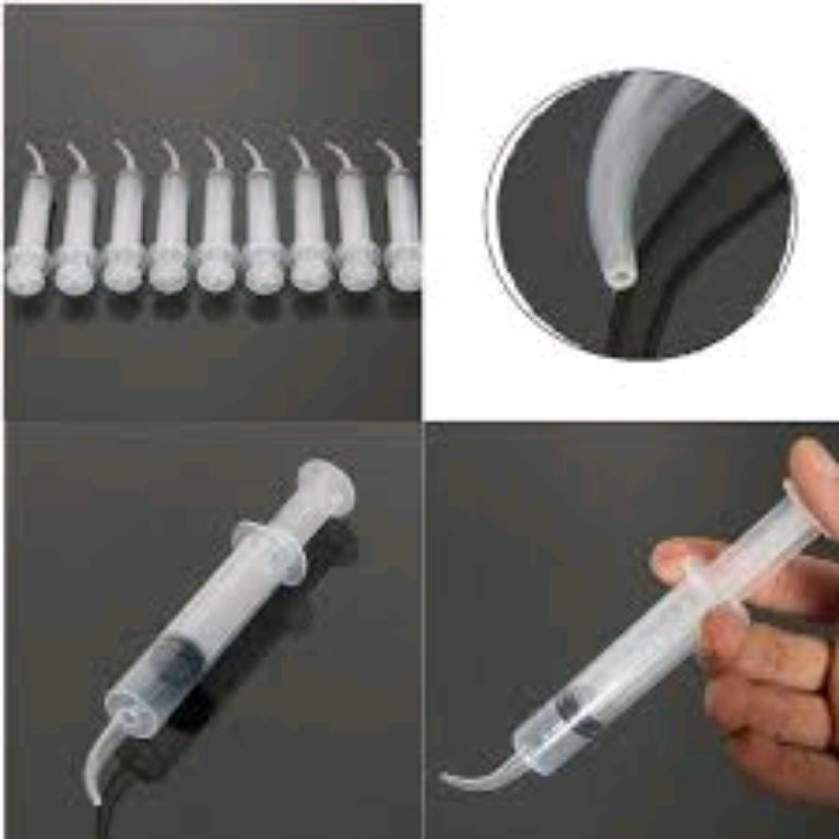 Generic Elbow Syringe by Scantrik